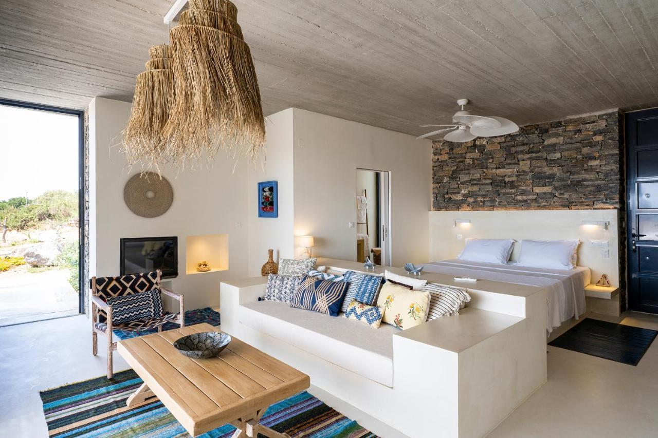 Akra Grammeno Beachfront Villas Palaiochora Exterior photo