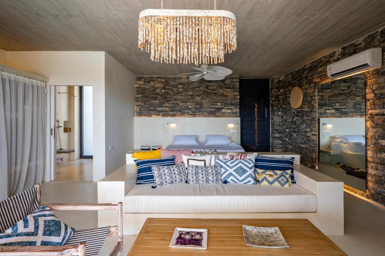 Akra Grammeno Beachfront Villas Palaiochora Exterior photo