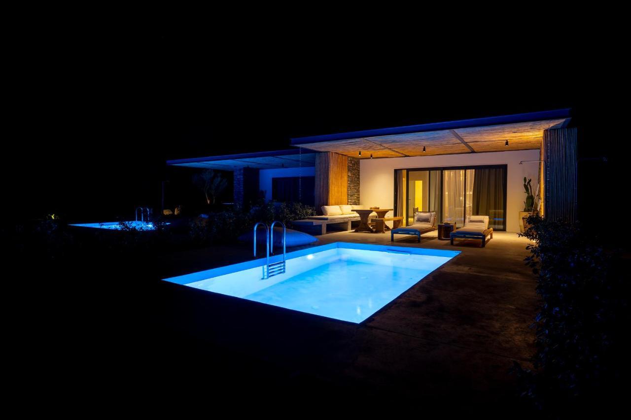 Akra Grammeno Beachfront Villas Palaiochora Exterior photo