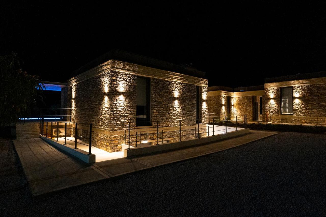 Akra Grammeno Beachfront Villas Palaiochora Exterior photo