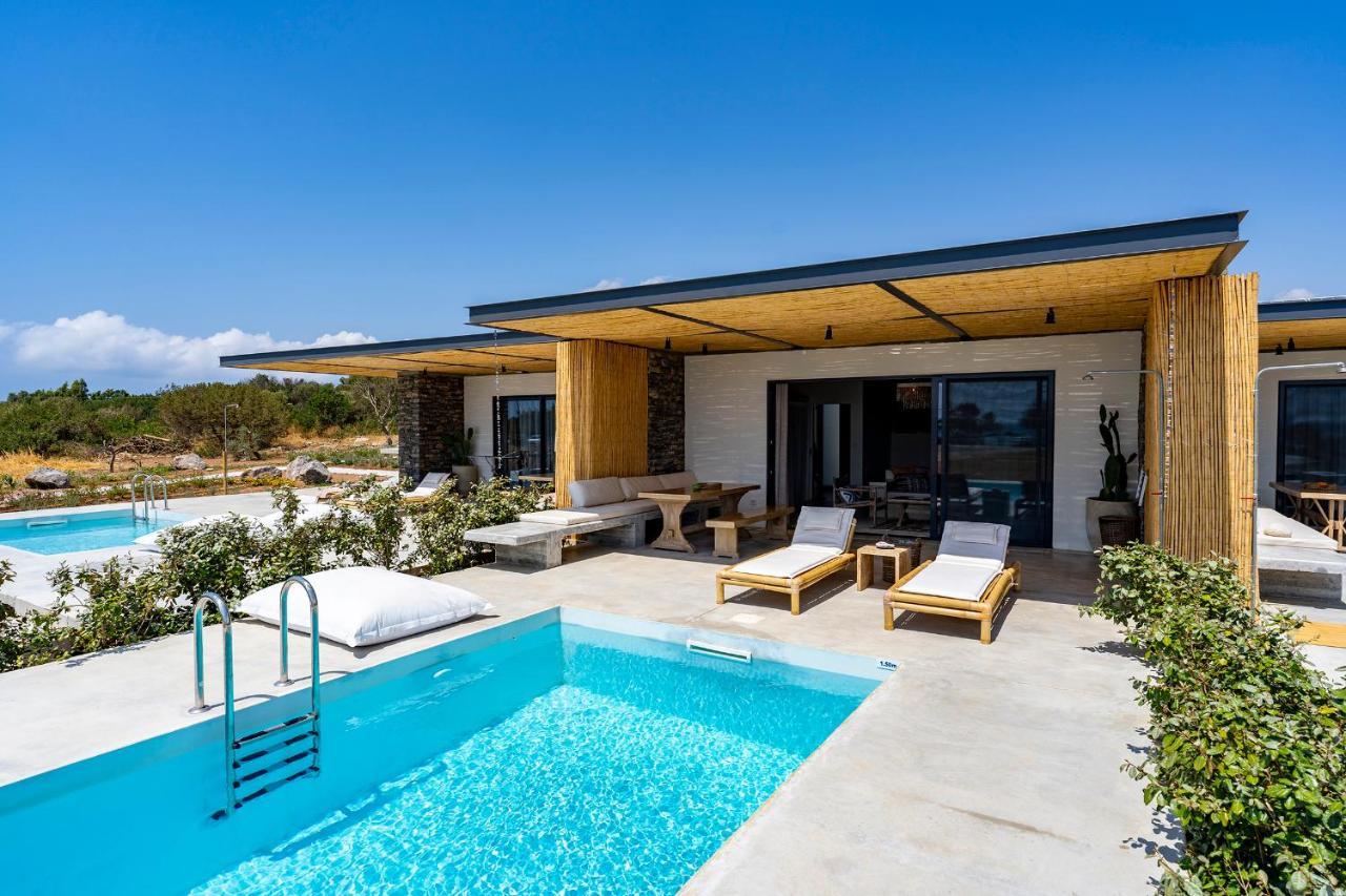 Akra Grammeno Beachfront Villas Palaiochora Exterior photo