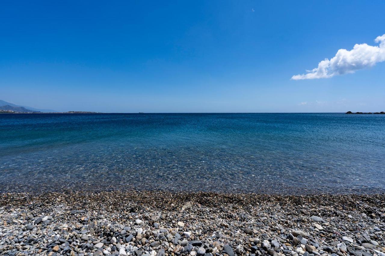 Akra Grammeno Beachfront Villas Palaiochora Exterior photo